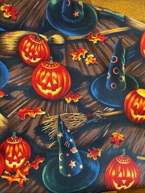 Approx 4yds 1998 Vtg Alexander Henry Bells Knobs & Broomsticks Halloween Fabric